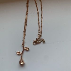 rise pendent gold necklace
